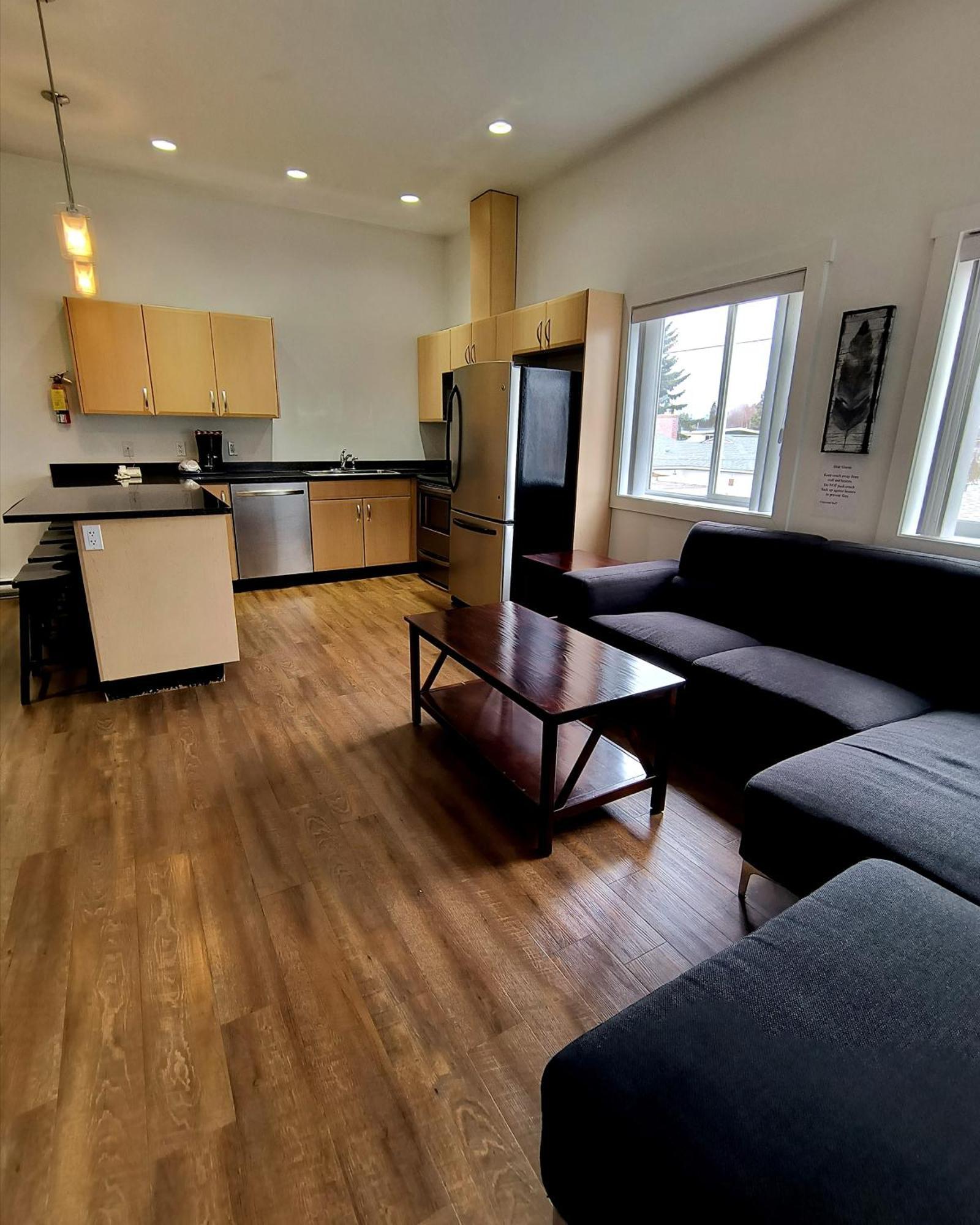 Fireweed Motel Smithers Bagian luar foto